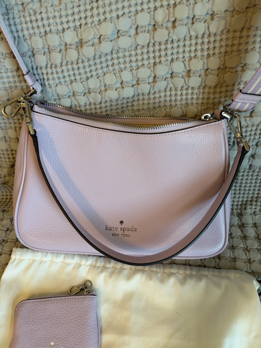 EUC Kate Spade Emma shoulder/crossbody in Lavender. - Picture 2 of 5